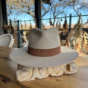GIGI PIP Beige Fedora with Brown Band
